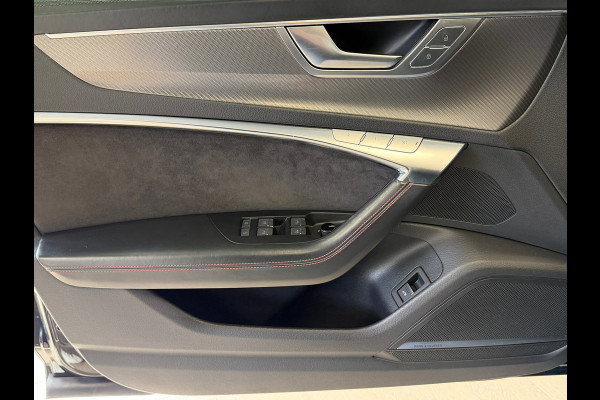 Audi A6 Avant RS 6 TFSI quattro AUT. KERAMISCHE SCHIJVEN PANORAMADAK HEAD-UP KEYLESS LEDER CAMERA AMBIANCE APPLE CARPLAY NAVIGATIE