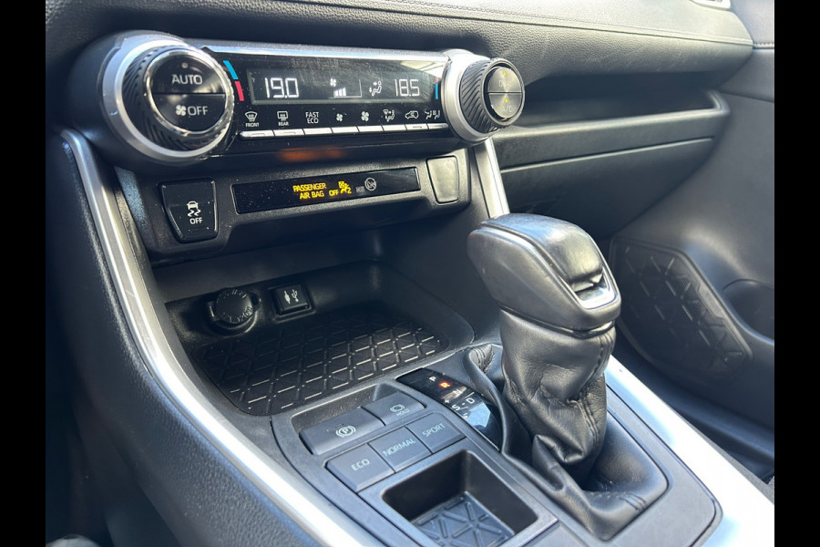 Toyota RAV4 2.5 Hybrid Trekhaak NL-Auto Dealer Onderhouden Rijklaarprijs!