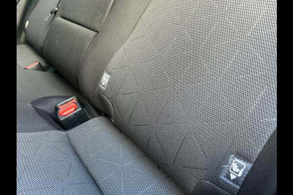Toyota RAV4 2.5 Hybrid Trekhaak NL-Auto Dealer Onderhouden Rijklaarprijs!