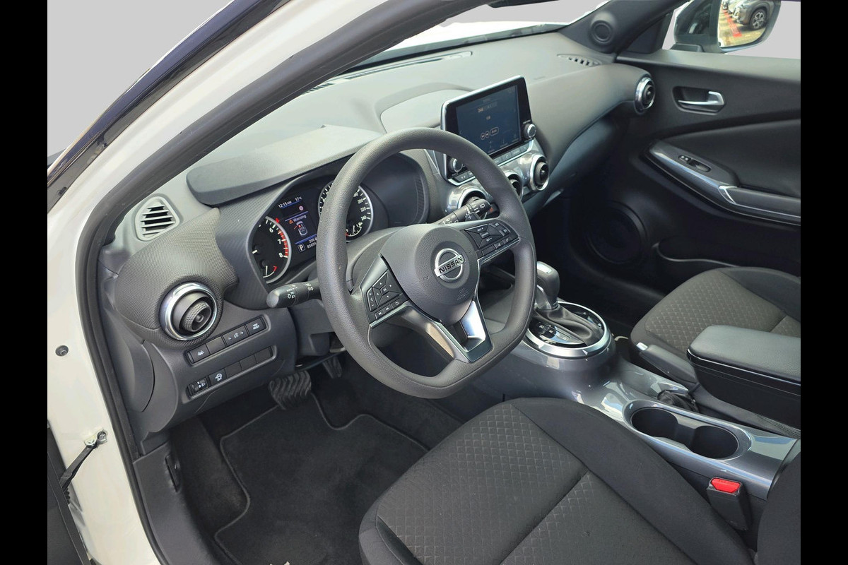 Nissan Juke 1.0 DIG-T Acenta Comfort pack | Automaat | Stoelverwarming | Trekhaak | Achteruitrijcamera |