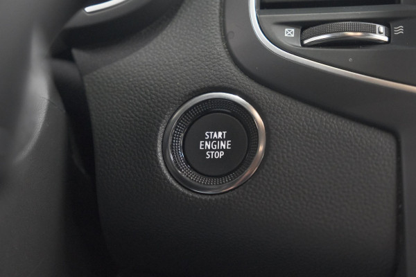 Renault MEGANE Estate TCe 140 EDC Techno | Trekhaak | Camera | Navigatie | 9.3 Inch Groot Scherm