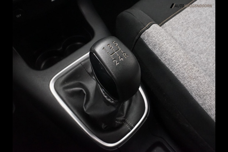 Citroën C3 1.2 PureTech Shine Origins (APPLE CARPLAY,LED,NAVIGATIE,STOELVERWARMING,CAMERA.LM-VELGEN,CRUISE,CLIMATE,NIEUWE APK)