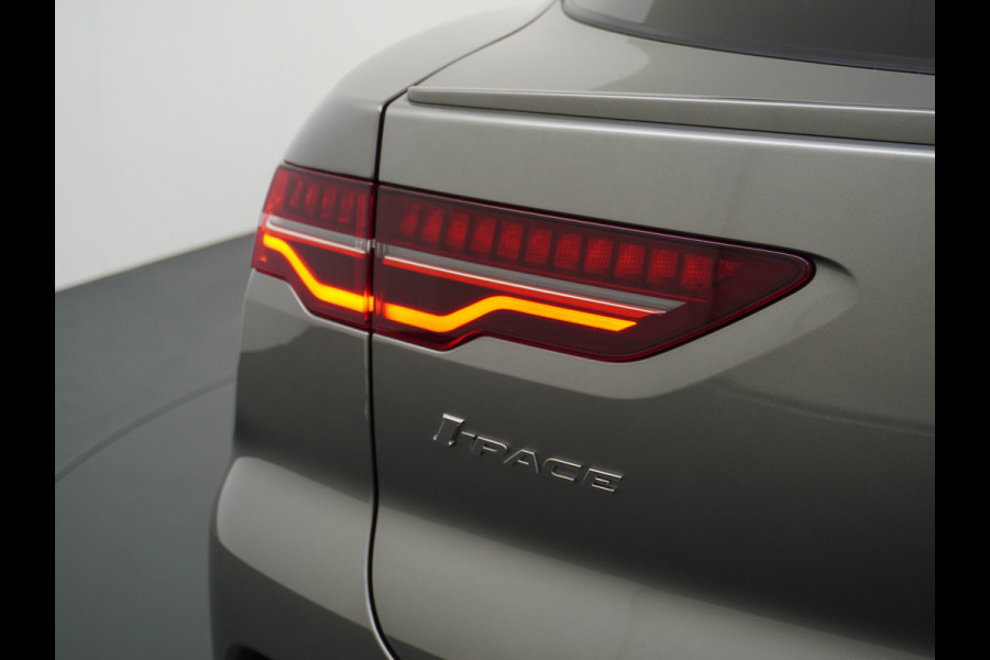Jaguar I-PACE EV400 First Edition HSE 90kWh AWD Luchtvering Meridian®-Surround Audio Leder Memory Panoramadak 360°Camera Adap.Cruise Apple Car Lmv 22" DAB Bluetooth Led Stuur-Stoel-Achterbank-Voorruitverwarming Elek.Achterklep Zeer compleet, nieuwprijs €107.035 Origineel Nederlandse Auto