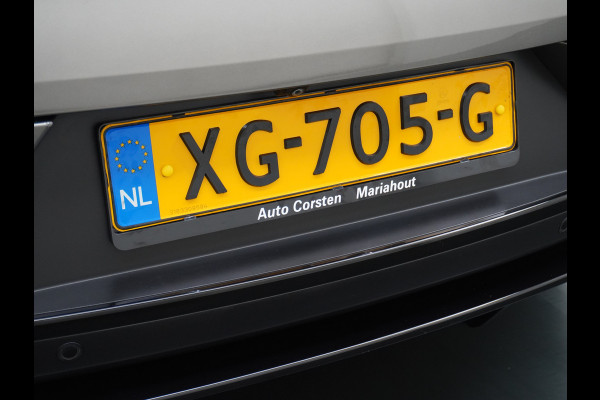 Jaguar I-PACE EV400 First Edition HSE 90kWh AWD Luchtvering Meridian®-Surround Audio Leder Memory Panoramadak 360°Camera Adap.Cruise Apple Car Lmv 22" DAB Bluetooth Led Stuur-Stoel-Achterbank-Voorruitverwarming Elek.Achterklep Zeer compleet, nieuwprijs €107.035 Origineel Nederlandse Auto