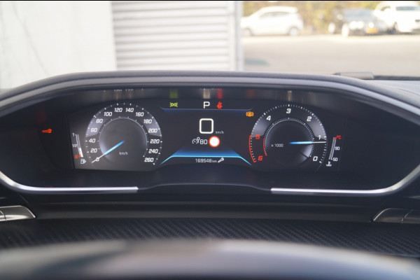 Peugeot 508 1.5 BlueHDI 130pk Automaat Active -NAVI-ECC-PDC-