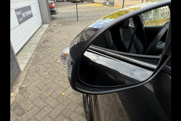 Toyota C-HR 2.0 Hybrid Dynamic