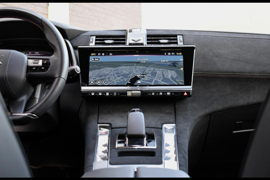 DS 7 Crossback 1.6 Turbo Plugin-Hybrid 225PK Aut. Performance Line + | Navi | 360 Camera | Stoelverwa. | Incl. Garantie DS 7 Crossback 1.6 Turbo Plugin-Hybrid 225PK Aut. Performance Line + | Navi | 360 Camera | Stoelverwa. | Incl. Garantie