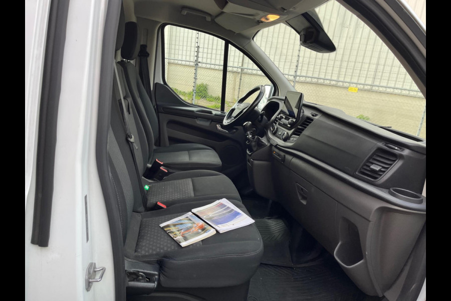 Ford Transit Custom 300 2.0 TDCI L2H1 Trend / Camera / Sync 3 / Dealer onderhouden
