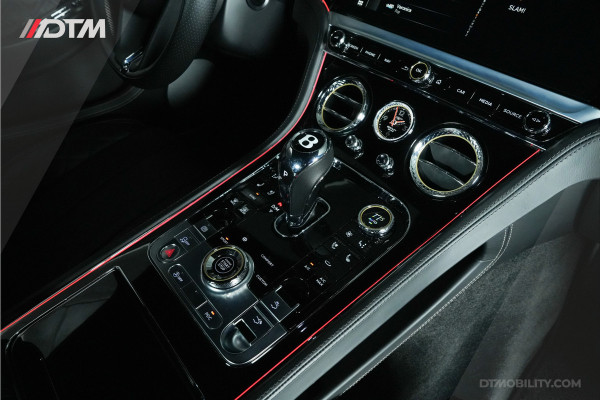 Bentley Continental GT 6.0 W12 | Massage | 360 | Lederen Hemel | Apple CarPlay |