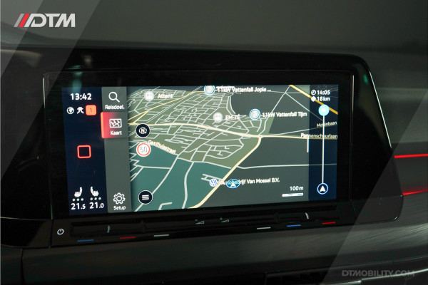 Volkswagen Golf 1.5 eTSI 1st Edition | Pano | IQ |