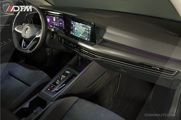 Volkswagen Golf 1.5 eTSI 1st Edition | Pano | IQ |