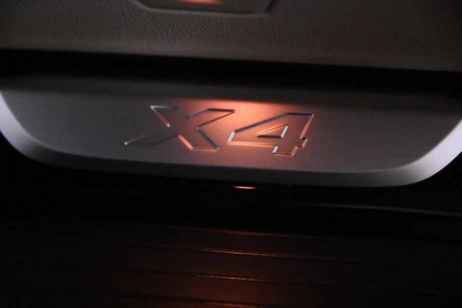 BMW X4 xDrive20i High Executive M-Sport Pakket *Virtual Cockpit*Leer*Keyless