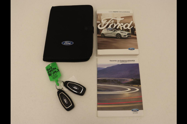 Ford Fiesta 1.0 EcoBoost ST-Line | Carplay | Navigatie | Cruise control | Climate control | Bluetooth | Sportstoelen | 17'' lichtmetalen velgen
