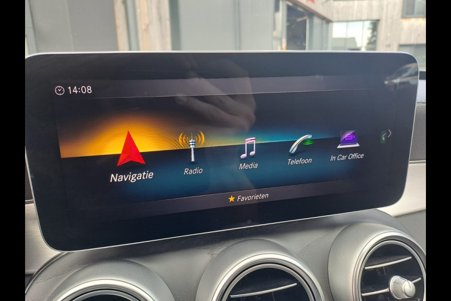 Mercedes-Benz C-Klasse Estate 300 e Business Plus Solution AMG Limited | Pano | Trekhaak | Multibeam | 360° camera | Leder/alcantara | Stoelverwarming | Elek. achterklep | Vol |