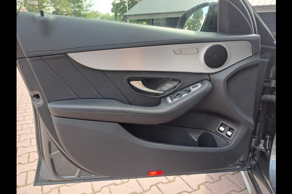 Mercedes-Benz C-Klasse Estate 300 e Business Plus Solution AMG Limited | Pano | Trekhaak | Multibeam | 360° camera | Leder/alcantara | Stoelverwarming | Elek. achterklep | Vol |