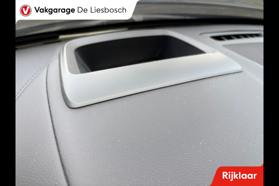 Volvo XC90 2.0 T8 Recharge AWD Ultimate Bright / 7 persoons / Panoramadak / leder