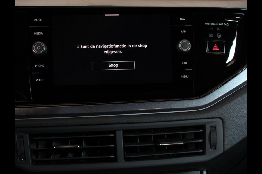 Volkswagen Polo 2.0 TSI GTI Automaat | Apple Carplay / Android Auto | Parkersensoren V+A | Park Assist | Dodehoek Assistent | Adaptive Cruise Control | Verwarmde Voorstoelen | DAB+ Volkswagen Polo 2.0 TSI GTI Automaat | Apple Carplay / Android Auto | Parkersensoren V+A | Park Assist | Dodehoek Assistent | Adaptive Cruise Control | Verwarmde Voorstoelen | DAB+