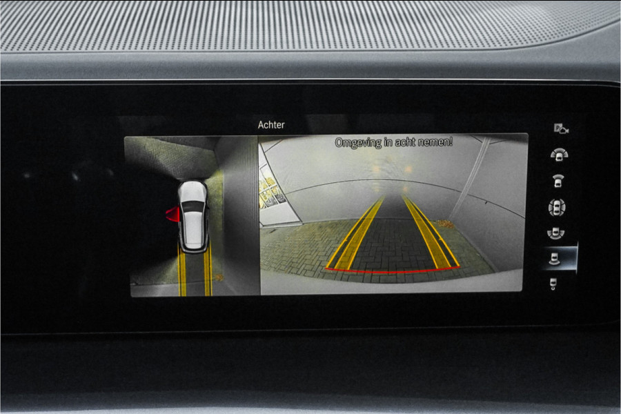Mercedes-Benz EQC 400 4MATIC 80 kWh AMG-Line Pano Trekhaak Stoelverw