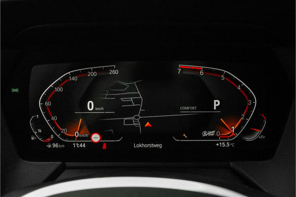 BMW 1-serie 118i High Ex M-Sport Shadow Pano Leder 18"