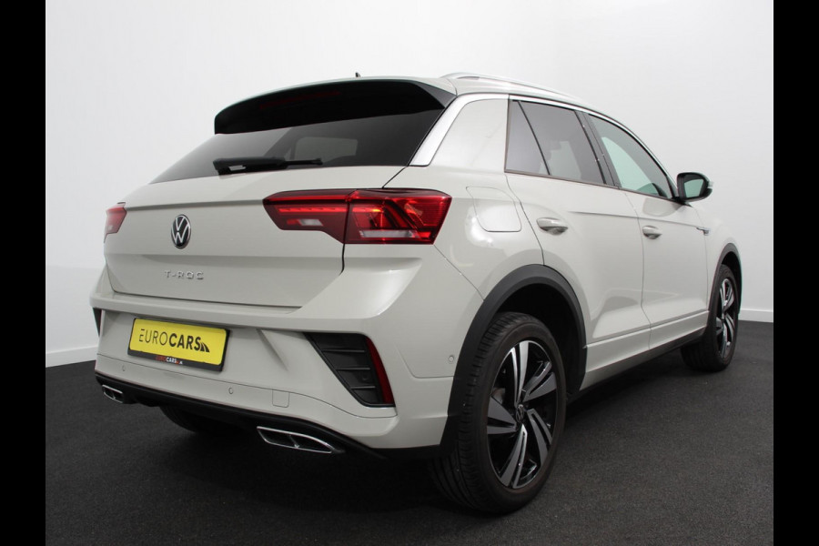 Volkswagen T-Roc 1.5 TSI 150pk DSG R-Line Edition Navigatie Apple Carplay/Android Auto Camera Parkeersensoren Adaptive Cruise Control Dodehoek Assistent Elektrische achterklep Stoel- en stuurverwarming Full Led Climate Control Lichtmetalen velgen