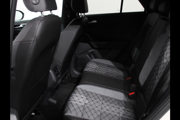 Volkswagen T-Roc 1.5 TSI 150pk DSG R-Line Edition Navigatie Apple Carplay/Android Auto Camera Parkeersensoren Adaptive Cruise Control Dodehoek Assistent Elektrische achterklep Stoel- en stuurverwarming Full Led Climate Control Lichtmetalen velgen