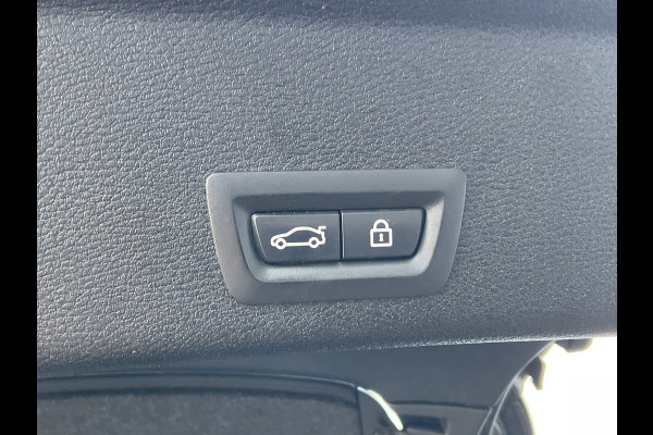 BMW X4 xDrive20i M-Sport Centennial Pano Leder HUD Trekhaak Elek-klep! BMW X4 xDrive20i M-Sport Centennial Pano Leder HUD Trekhaak Elek-klep!