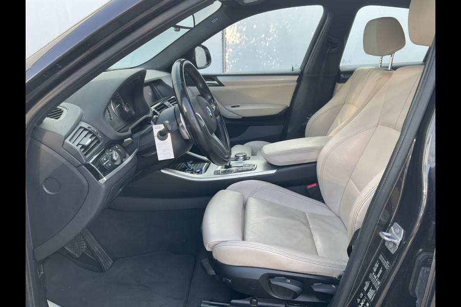 BMW X4 xDrive20i M-Sport Centennial Pano Leder HUD Trekhaak Elek-klep! BMW X4 xDrive20i M-Sport Centennial Pano Leder HUD Trekhaak Elek-klep!