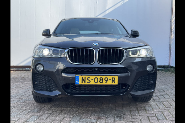 BMW X4 xDrive20i M-Sport Centennial Pano Leder HUD Trekhaak Elek-klep! BMW X4 xDrive20i M-Sport Centennial Pano Leder HUD Trekhaak Elek-klep!