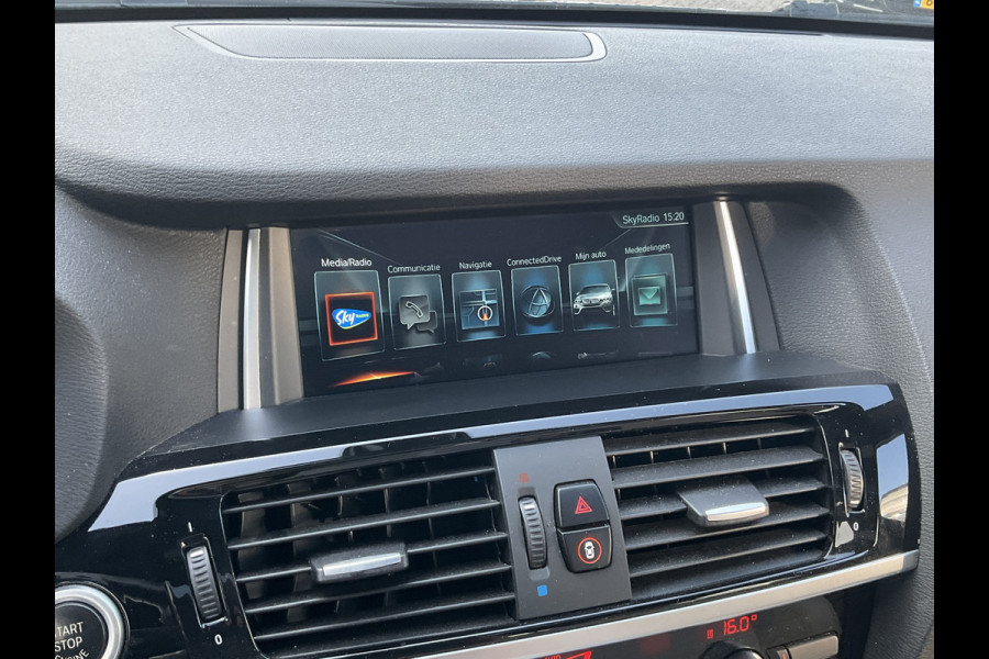 BMW X4 xDrive20i M-Sport Centennial Pano Leder HUD Trekhaak Elek-klep! BMW X4 xDrive20i M-Sport Centennial Pano Leder HUD Trekhaak Elek-klep!