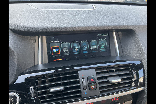 BMW X4 xDrive20i M-Sport Centennial Pano Leder HUD Trekhaak Elek-klep! BMW X4 xDrive20i M-Sport Centennial Pano Leder HUD Trekhaak Elek-klep!