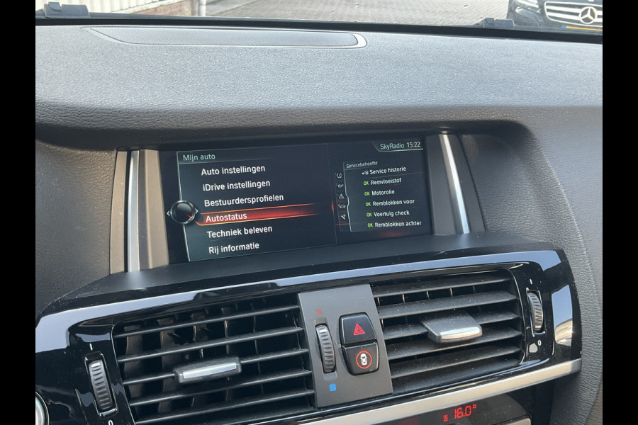 BMW X4 xDrive20i M-Sport Centennial Pano Leder HUD Trekhaak Elek-klep! BMW X4 xDrive20i M-Sport Centennial Pano Leder HUD Trekhaak Elek-klep!