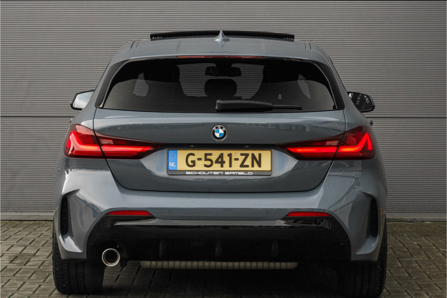 BMW 1-serie 118i High Ex M-Sport Shadow Pano Leder 18"