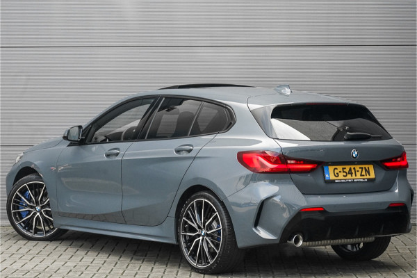 BMW 1-serie 118i High Ex M-Sport Shadow Pano Leder 18"