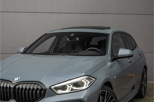 BMW 1-serie 118i High Ex M-Sport Shadow Pano Leder 18"