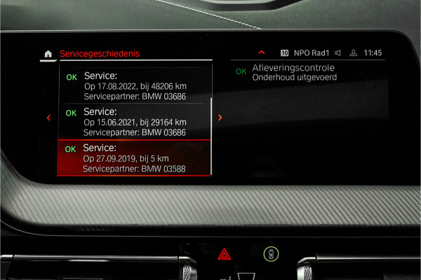 BMW 1-serie 118i High Ex M-Sport Shadow Pano Leder 18"