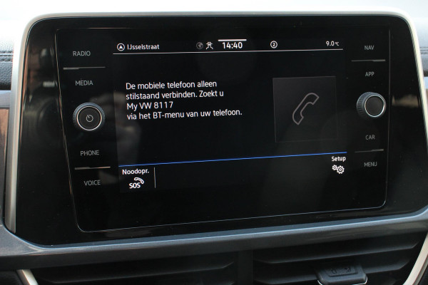 Volkswagen T-Roc 1.5 TSI DSG Style Demo Navigatie Apple Carplay / Android Auto Climate Control Led Digitale Cockpit Adaptive Cruise Control Trekhaak