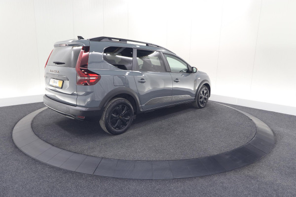 Dacia Jogger TCe 110 Extreme | 7 Zitplaatsen | Camera | Dodehoekdetectie | Stoelverwarming | Apple Carplay