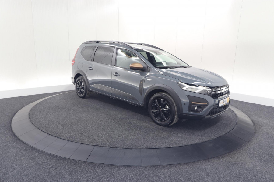 Dacia Jogger TCe 110 Extreme | 7 Zitplaatsen | Camera | Dodehoekdetectie | Stoelverwarming | Apple Carplay