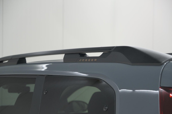 Dacia Jogger TCe 110 Extreme | 7 Zitplaatsen | Camera | Dodehoekdetectie | Stoelverwarming | Apple Carplay