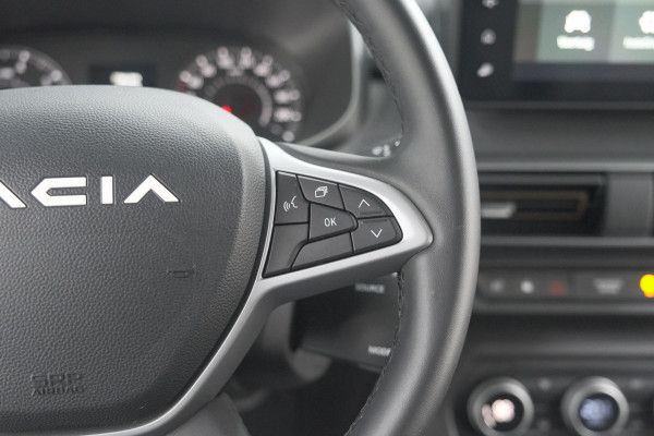 Dacia Jogger TCe 110 Extreme | 7 Zitplaatsen | Camera | Dodehoekdetectie | Stoelverwarming | Apple Carplay