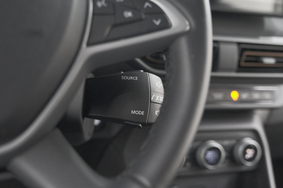 Dacia Jogger TCe 110 Extreme | 7 Zitplaatsen | Camera | Dodehoekdetectie | Stoelverwarming | Apple Carplay