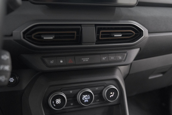 Dacia Jogger TCe 110 Extreme | 7 Zitplaatsen | Camera | Dodehoekdetectie | Stoelverwarming | Apple Carplay