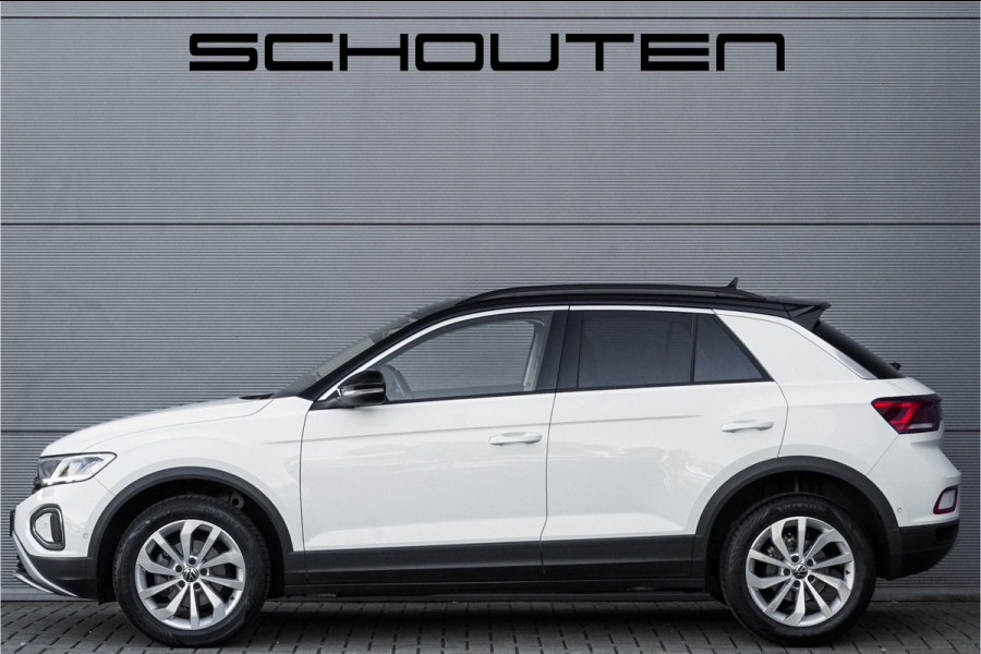 Volkswagen T-Roc 1.5 TSI 150PK Life Automaat ACC Carplay 17"