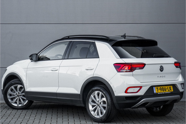 Volkswagen T-Roc 1.5 TSI 150PK Life Automaat ACC Carplay 17"