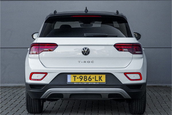 Volkswagen T-Roc 1.5 TSI 150PK Life Automaat ACC Carplay 17"