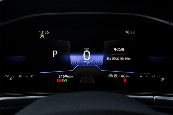 Volkswagen T-Roc 1.5 TSI 150PK Life Automaat ACC Carplay 17"