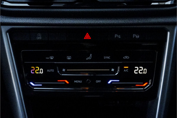 Volkswagen T-Roc 1.5 TSI 150PK Life Automaat ACC Carplay 17"