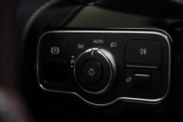 Mercedes-Benz CLA-Klasse AMG 35 4MATIC Premium Plus PANO/CARPLAY/BUR/MEMORY/HUD/VOLL