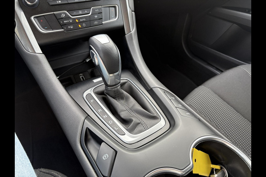 Ford Mondeo Wagon 2.0 IVCT HEV Titanium 187pk Automaat | Lichtmetaal | Navigatie | Apple Carplay / Android auto | Climate control