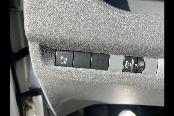 Peugeot Expert 1.5 BlueHDI 100 Compact Premium Peugeot Expert 1.5 BlueHDI 100 Compact Premium